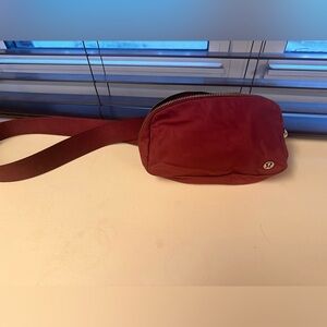 Lululemon 1L Belt bag
